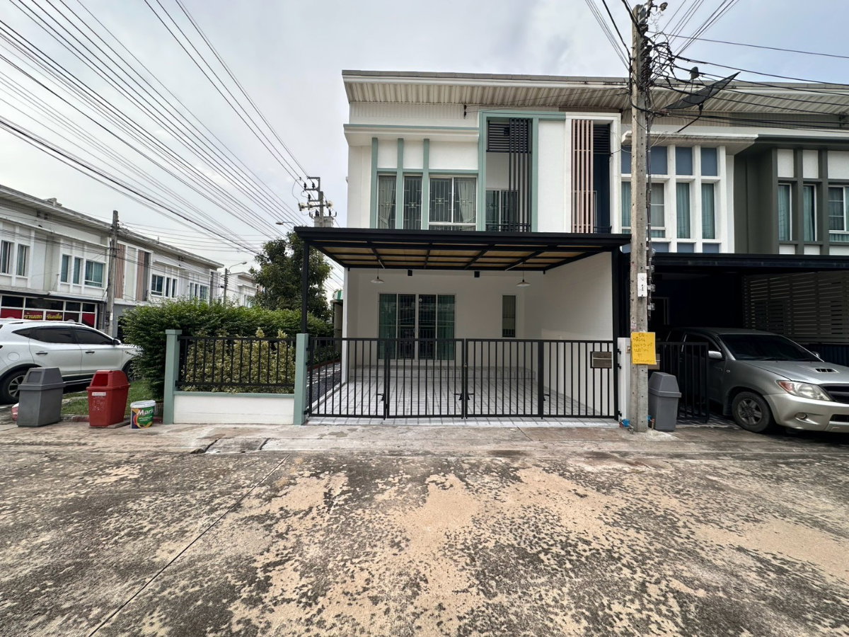 รูป ทาวน์โฮม 2ชั้น หมู่บ้านพลีโน่ วงแหวน-รามอินทรา ถนนเลียบคลองสอง คลองสามวา แต่งรีโนเวทใหม่ ทำเลดี น่าอยู่ มีเฟอร์ฯ - รูปที่ 1/18