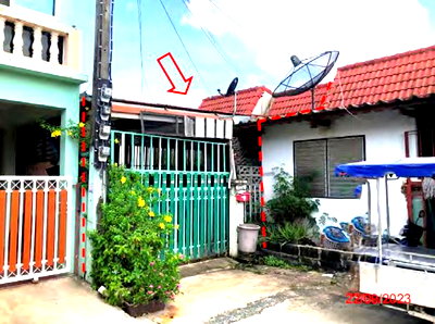 ทาวน์โฮม ถนนรังสิต-นครนายก : ทาวน์เฮ้าส์ 24 ตร.วา เรือนสุข 2 ธัญบุรี ปทุมธานี 1.2M