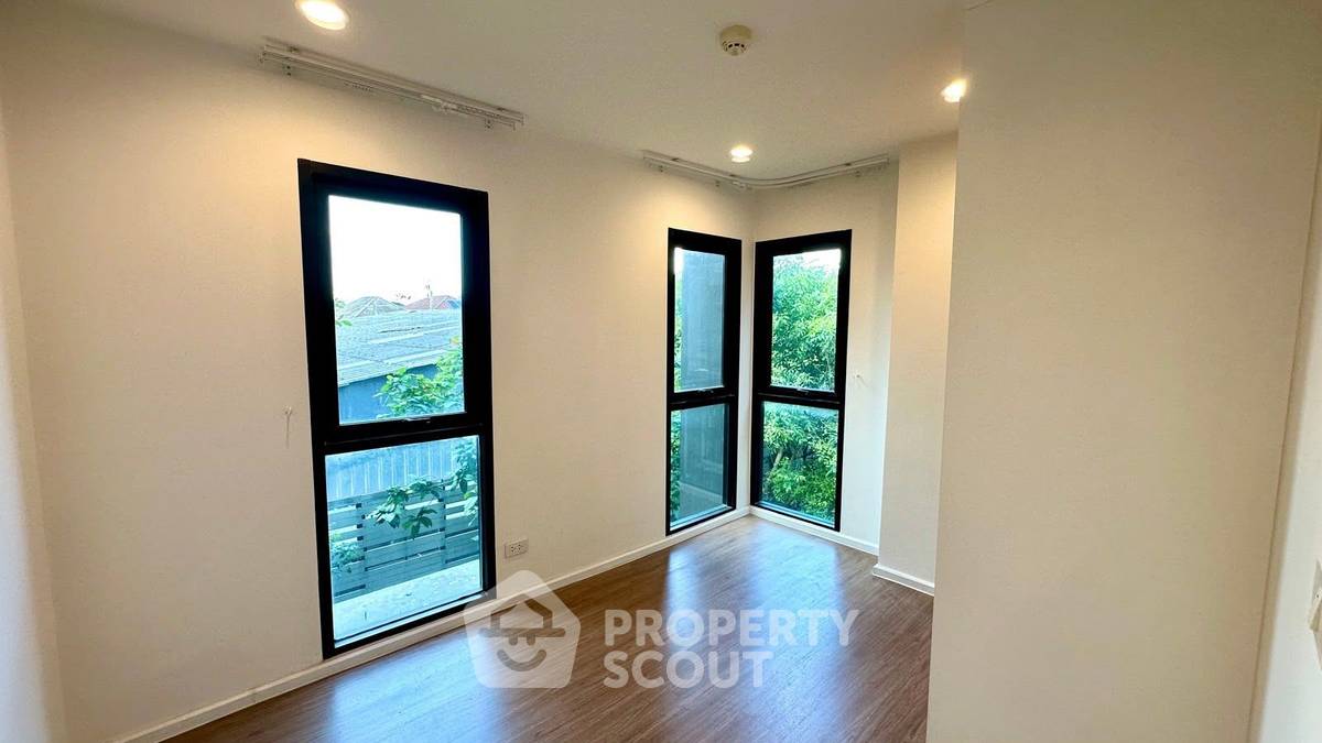 รูป คอนโด 3-ห้องนอน ที่ บี รีพับบลิค สุขุมวิท 101/1 ใน บางจาก (ID 3318647) - รูปที่ 8/9
