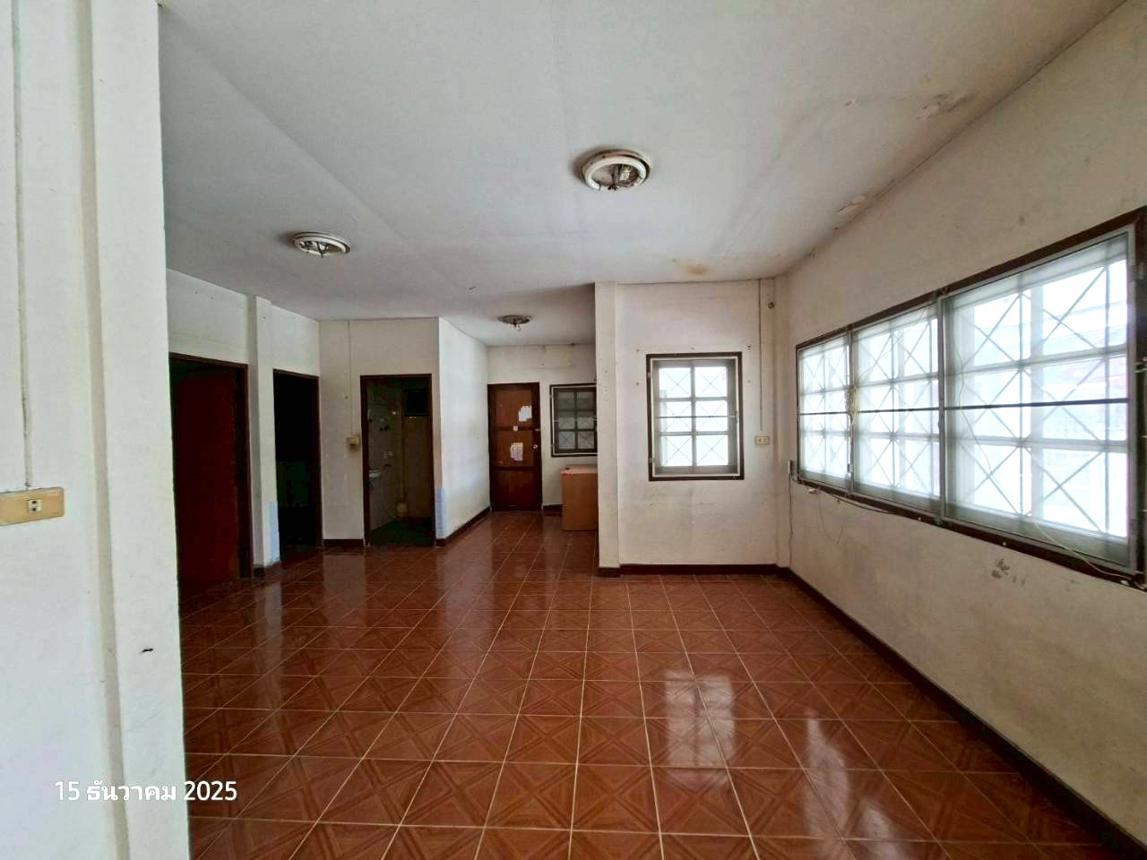 picture TOWN HOUSE 66 Sq.w. Muang Phetchaburi Petchburi for 1.7M - 46/51