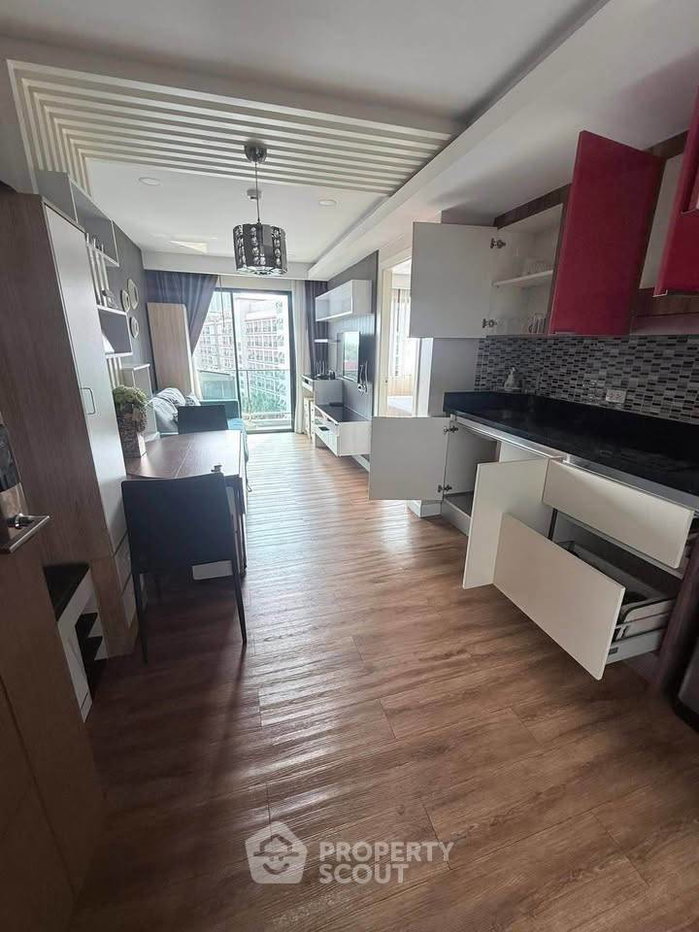 picture 1-BR Condo at Dusit Grand Park close to Pattaya (ID 3317820) - 2/10