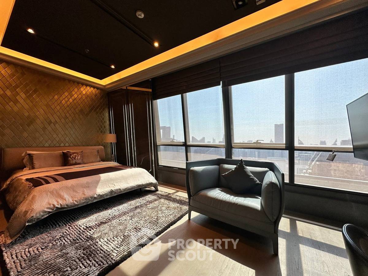 picture 3-BR Condo at Hyde Sukhumvit 13 Condominium near BTS Nana (ID 2435016) - 8/12