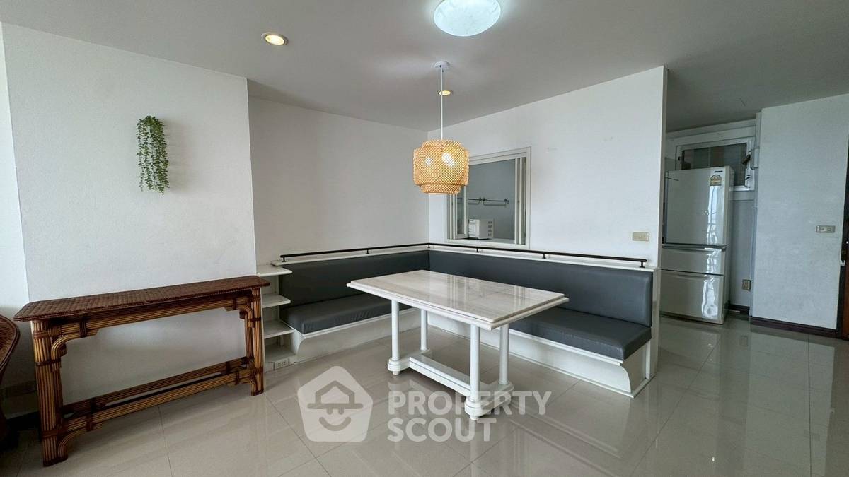 picture 95 Sqm 2-BR Rama Harbour View Condominium For Sale (ID 3319237) - 11/31