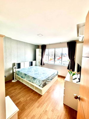 Condos for rent : 🔥For rent, very cheap price🔥 The Maple @ Ratchada-Ladprao 26 near MRT Ladprao and Ratchadaphisek, large room, open city view ✅ Line : @livingperfect