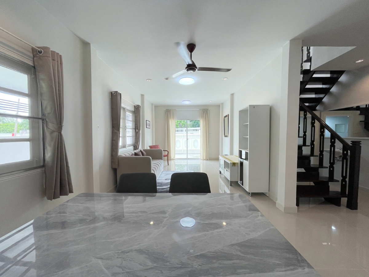 รูป ให้เช่า บ้านเดี่ยว หมู่บ้านอุทยานทอง แจ้งวัฒนะ–ปากเกร็ด 19 | 200 ตร.ม. | 4 ห้องนอน + ห้องอเนกประสงค์ | จดทะเบียนบริษัทได้ - รูปที่ 9/30
