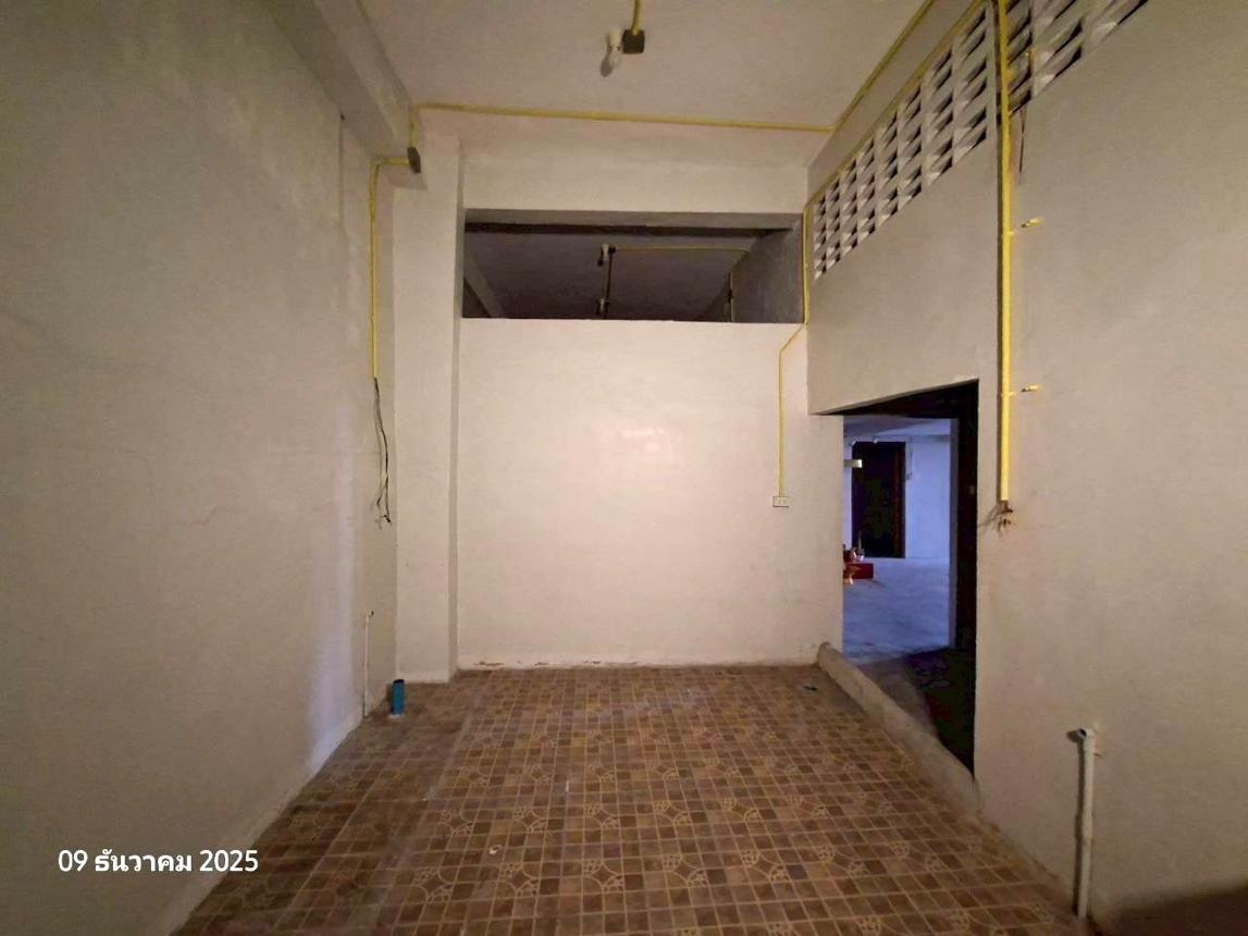 picture SHOP HOUSE 39 Sq.w. Thon Buri Bangkok for 7.5M - 29/49