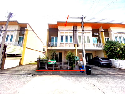 Townhouses for sale Sinsakhon Printing City Industrial Estate : TOWN HOUSE 21.7 Sq.w. Muang Samut Sakhon Samut Sakhon for 2.3M