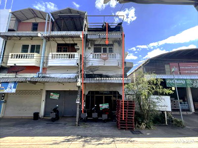 อาคารพาณิชย์ สถานีขนส่งอุดรธานี : อาคารพาณิชย์ 28.1 ตร.วา เมืองอุดรธานี อุดรธานี 2.1M