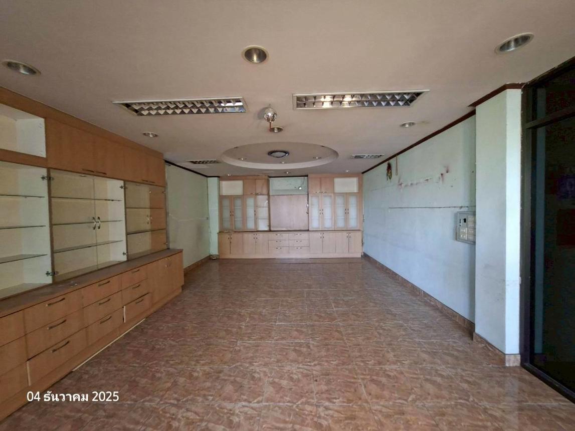 รูป บ้านเดี่ยว 186 ตร.วา เขตบางขุนเทียน กรุงเทพมหานคร 8.8M - รูปที่ 32/53