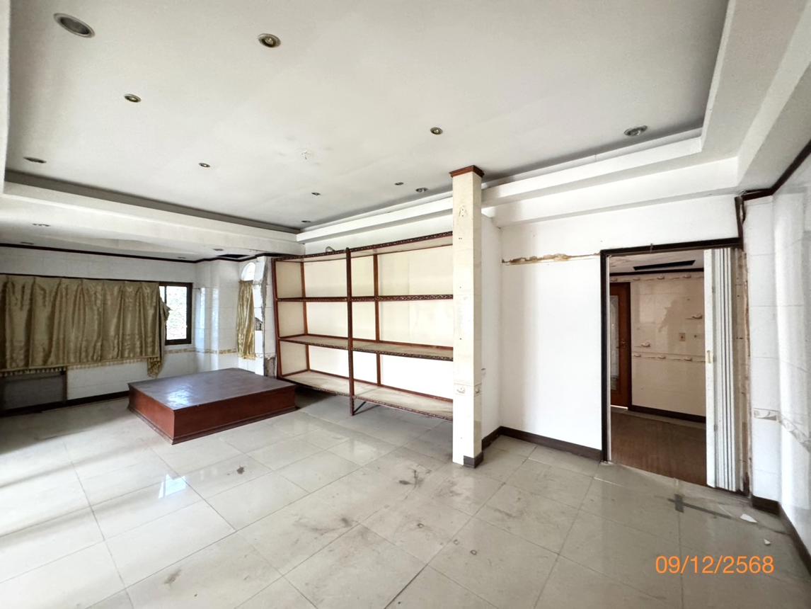 picture HOME 110.4 Sq.w. Thung Khru Bangkok for 4.4M - 36/45