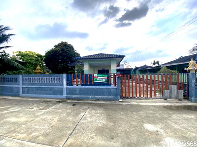 Houses for sale Chonburi : HOME 80 Sq.w. Ban Bung Chonburi for 2.1M