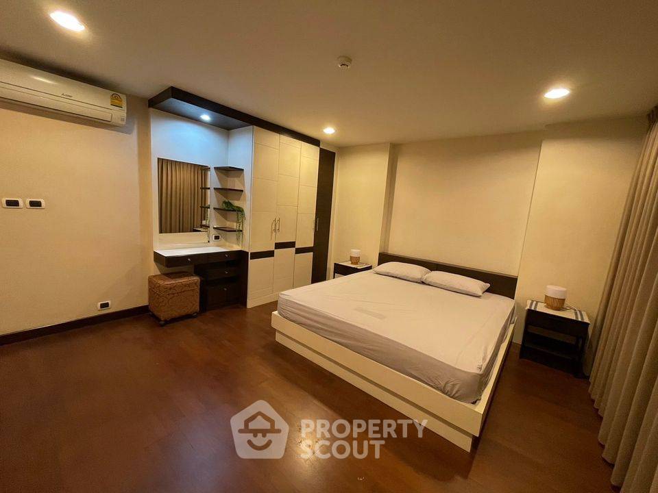 picture 2-BR 102 Sqm At The Aree Condominium Near BTS Ari (ID 985835) - 4/9