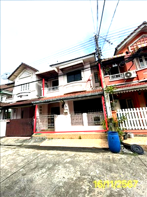 ทาวน์โฮม ถนนรังสิต-นครนายก : ทาวน์เฮ้าส์ 18.8 ตร.วา วรางกูล คลอง 3 ลำลูกกา ปทุมธานี 1.6M