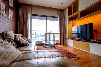 Condos for sale : 2-BR Condo at Hyde Sukhumvit 13 Condominium near BTS Nana (ID 3319595)