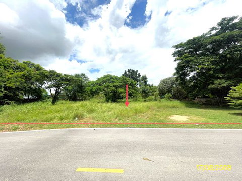 LAND 320 Sq.w. Bang Rakam Phitsanulok for 1.5M