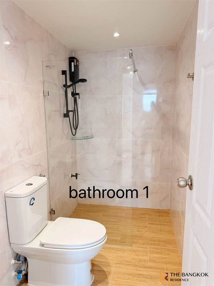 picture Fortune Condo Town Don’t miss out!! Rare units - 9/10