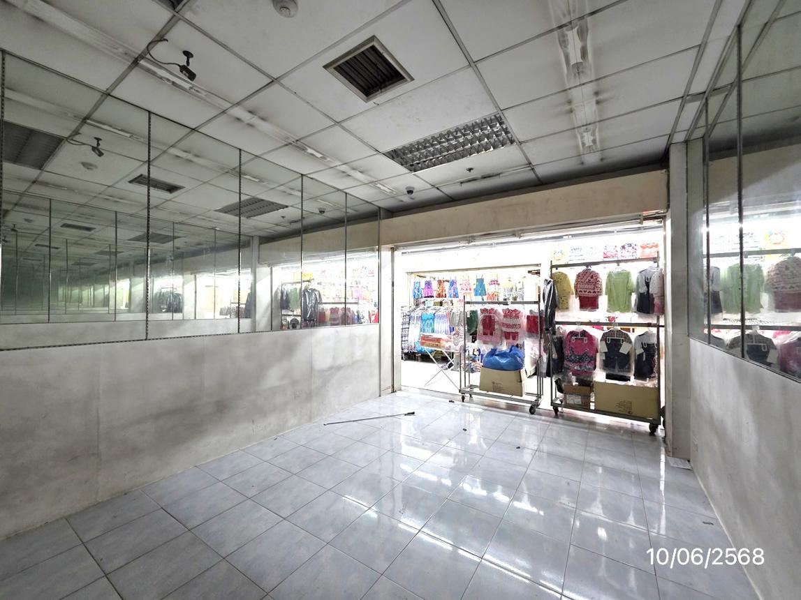 picture OFFICE 20.81 Sq.w. Pom Prap Sattru Phai Bangkok for 4.8M - 17/25