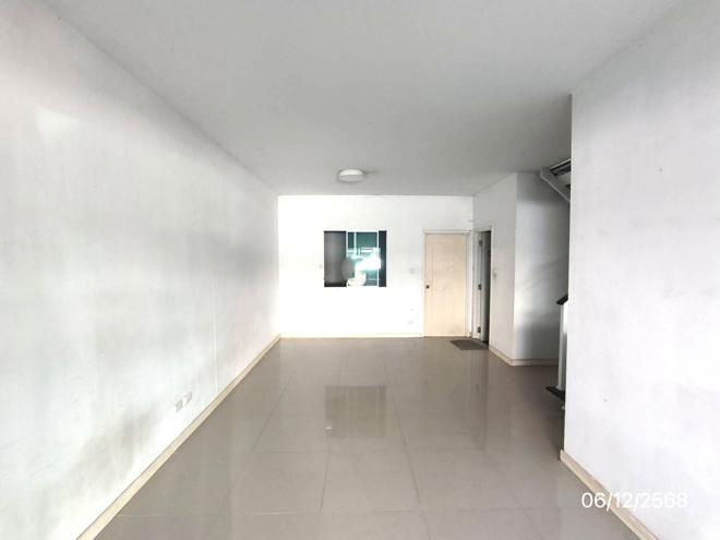 picture TOWN HOUSE 17.3 Sq.w. Muang Pathum Thani Pathumthani for 1.7M - 2/25