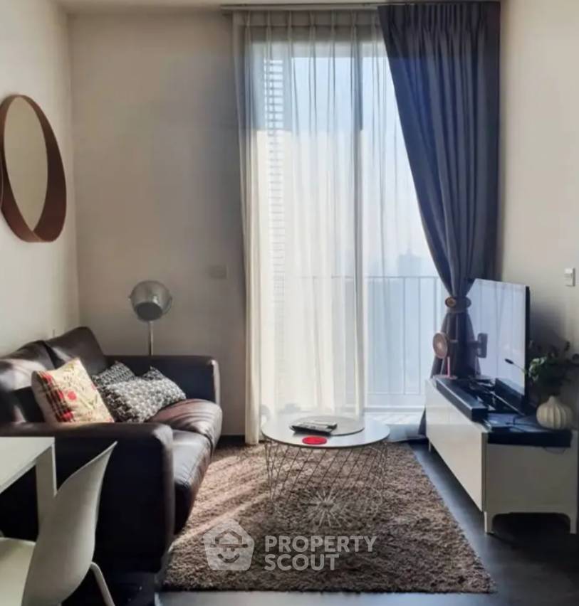 picture 34th-Floor 1-BR The Edge Sukhumvit 23, 200m To MRT Sukhumvit (ID 3318369) - 1/6