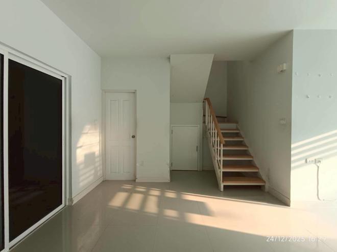 picture TOWN HOUSE 20 Sq.w. Sai Noi Nonthaburi for 1.4M - 6/31