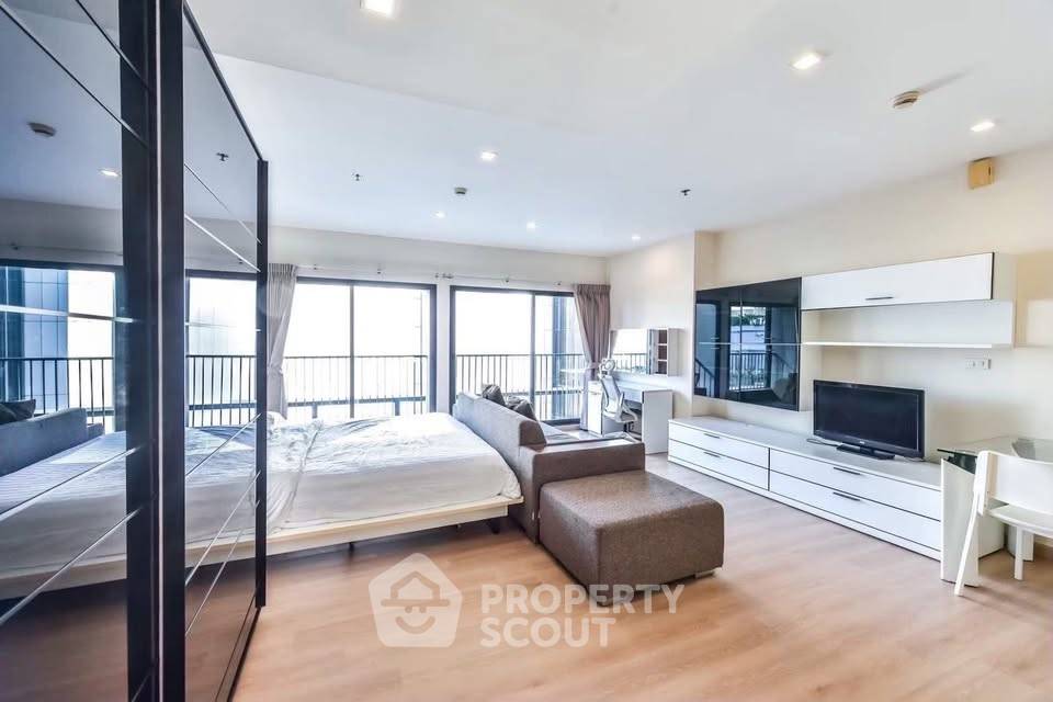 รูป คอนโด 1-ห้องนอน ที่ โนเบิล รีมิกซ์ ใกล้ BTS ทองหล่อ (ID 3319562) - รูปที่ 2/10