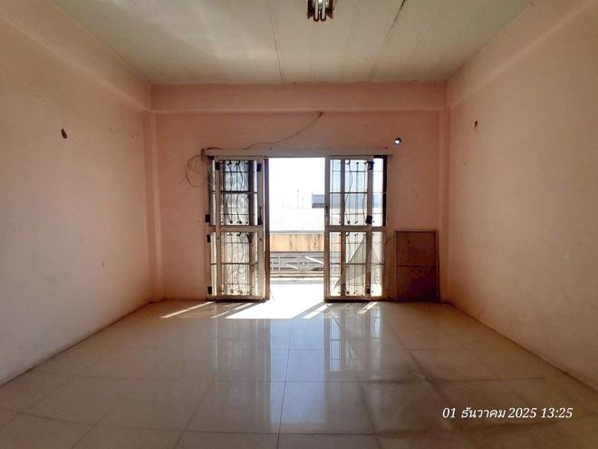 picture SHOP HOUSE 18 Sq.w. Lat Krabang Bangkok for 2.3M - 7/33
