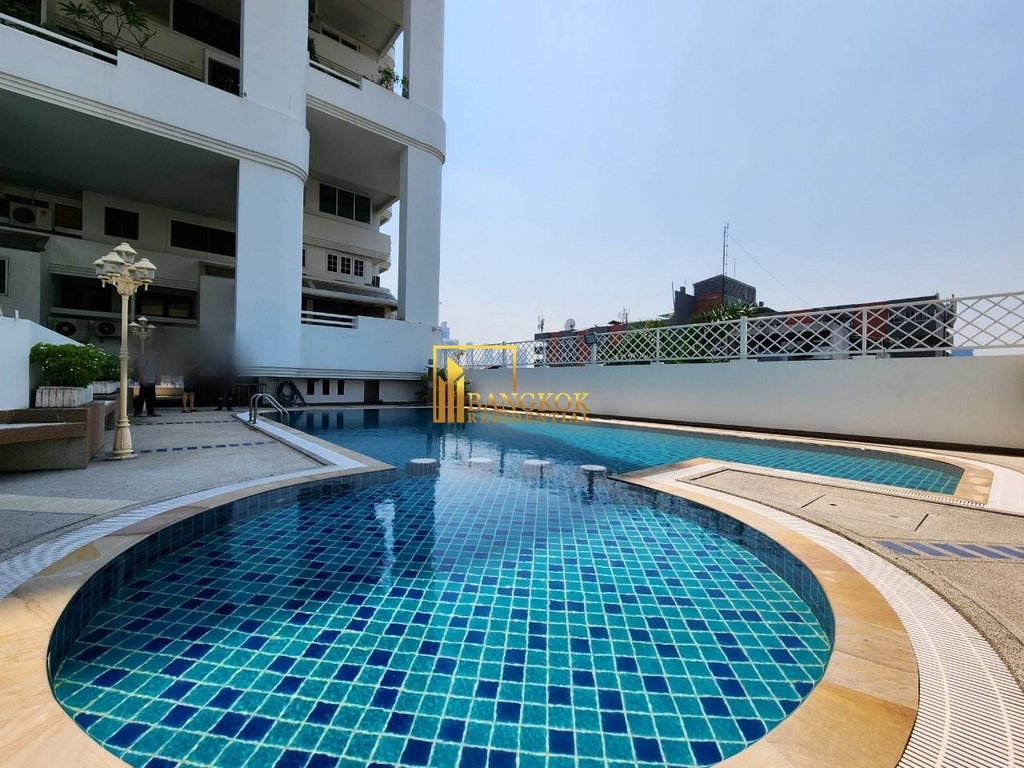 picture Crystal Garden | Spacious 3 Bed Condo in Popular Development - BR15918CD - 22/33