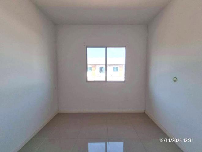 picture TOWN HOUSE 17.2 Sq.w. Muang Pathum Thani Pathumthani for 1.3M - 10/31