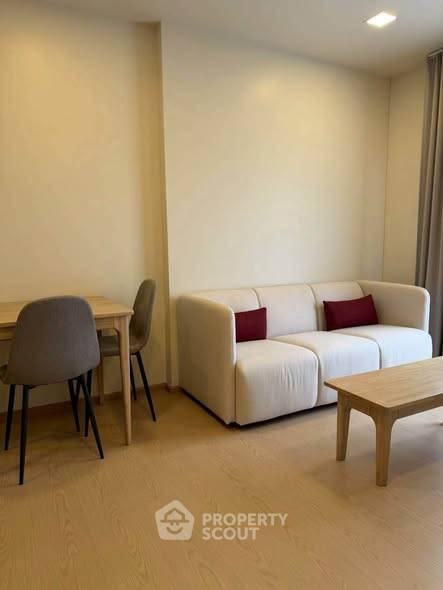 picture 1-BR Condo at The Base Urban Rama9 near MRT Phra Ram 9 (ID 3318524) - 1/8