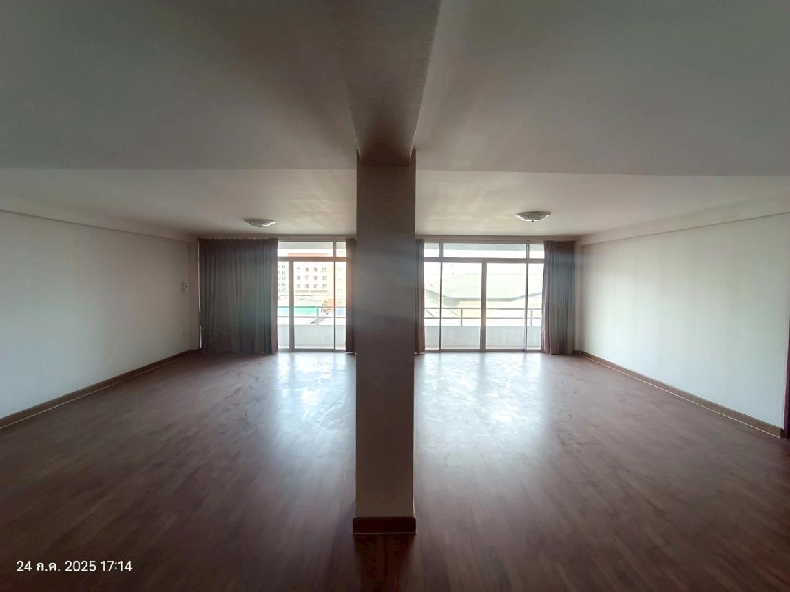 picture CONDO 112.2 Sq.m. Khlong Luang Pathumthani for 2.8M - 17/29