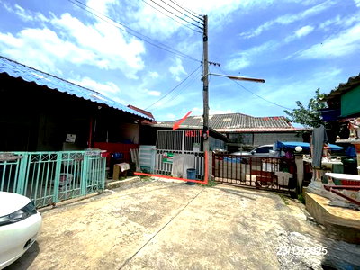 ทาวน์โฮม ถนนรังสิต-นครนายก : ทาวน์เฮ้าส์ 24 ตร.วา เรือนสุข 2 ธัญบุรี ปทุมธานี 791,000