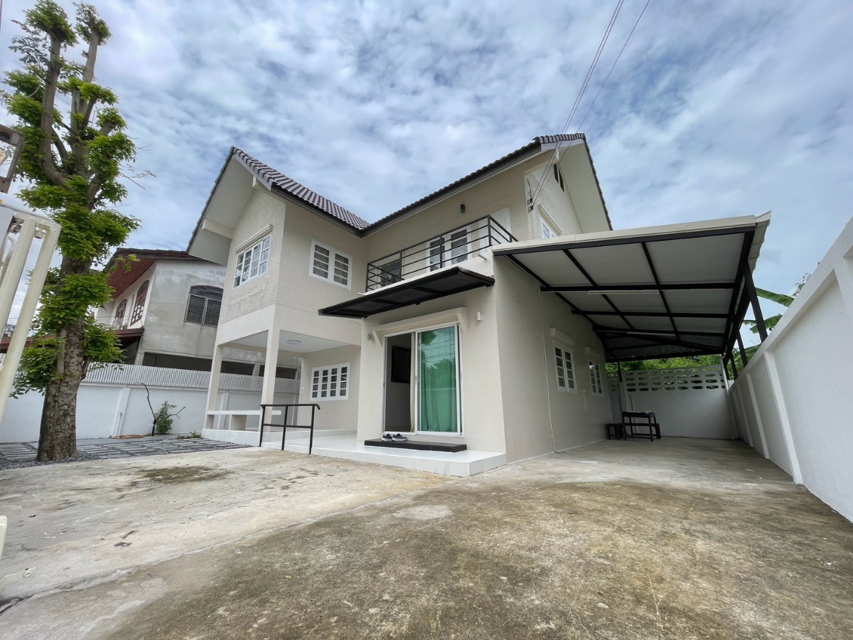 รูป ให้เช่า บ้านเดี่ยว หมู่บ้านอุทยานทอง แจ้งวัฒนะ–ปากเกร็ด 19 | 200 ตร.ม. | 4 ห้องนอน + ห้องอเนกประสงค์ | จดทะเบียนบริษัทได้ - รูปที่ 1/30