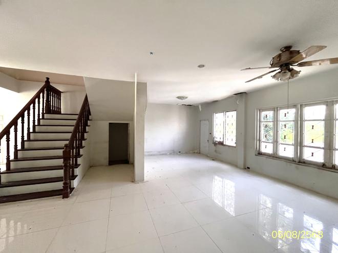 picture HOME 363 Sq.w. Khlong Sam Wa Bangkok for 8.5M - 8/45