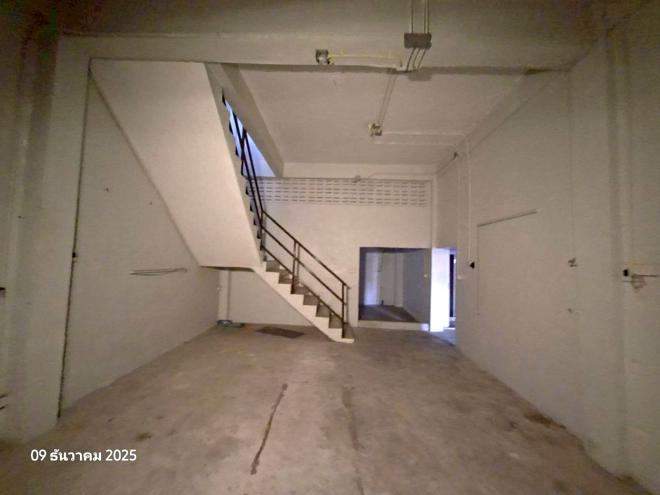 picture SHOP HOUSE 39 Sq.w. Thon Buri Bangkok for 7.5M - 5/49