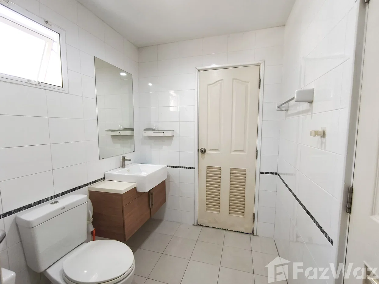 picture Passorn Prestige Onnut 6787994 - 38/57