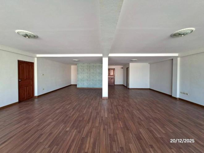 picture CONDO 112.6 Sq.m. Khlong Luang Pathumthani for 2.8M - 1/27