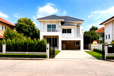 บ้านเดี่ยวให้เช่า : 🏡บ้านเดี่ยวให้เช่า วัชรพล ซอย 3 หมู่บ้านลลิล อินเดอะพาร์ค วัชรพล–พหลโยธิน 4 ห้องนอน 3 ห้องน้ำ รีโนเวทใหม่ | เฟอร์นิเจอร์พร้อม | พื้นที่รอบบ้านกว้าง