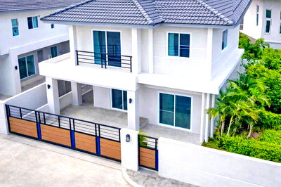 Houses for rent Central Si Racha : 			ABAC SiRacha NongYaiBu detached house 3bed 3bath ChakKho NongKham Located 400 m. from CJ More and 60          