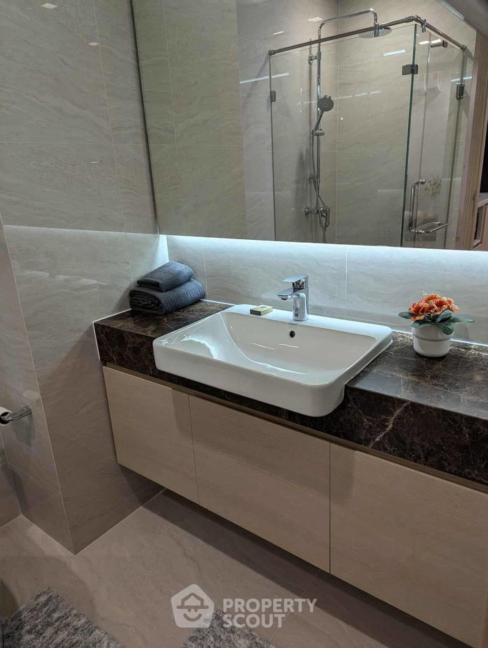 picture 2-BR Condo at Noble State 39 near BTS Phrom Phong (ID 3317429) - 6/15