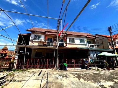 ทาวน์โฮม นครปฐม : ทาวน์เฮ้าส์ 53.3 ตร.วา วราภิรมย์ นครชัยศรี นครชัยศรี นครปฐม 3.1M
