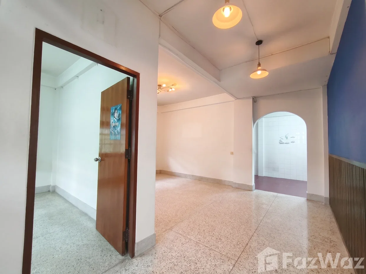 picture Baan Wichit Nakhon 2 6788304 - 9/24