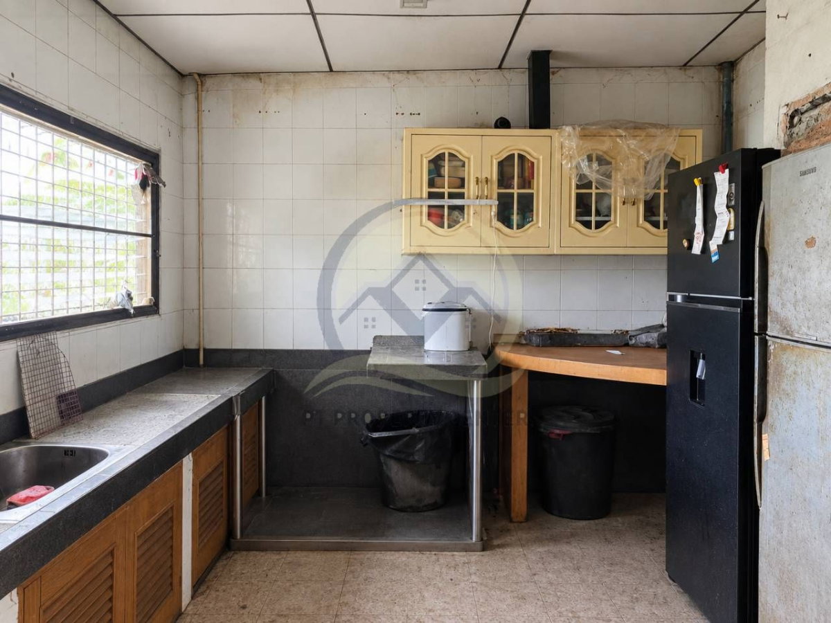 รูป ทาวน์โฮม 3 ชั้น หมู่บ้านเปี่ยมสุขการ์เด้นวิลล์ ถนนกรุงเทพ-ปทุมธานี ขายตามสภาพ เหมาะรีโนเวท เดินทางเข้า-ออกเมืองสะดวก - รูปที่ 19/20