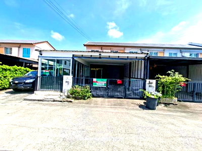 Townhouses for sale Wang Noi Phra Nakhon Sri Ayutthaya : TOWN HOUSE 30.5 Sq.w. Wang Noi Phra Nakhon Sri Ayutthaya for 2.3M