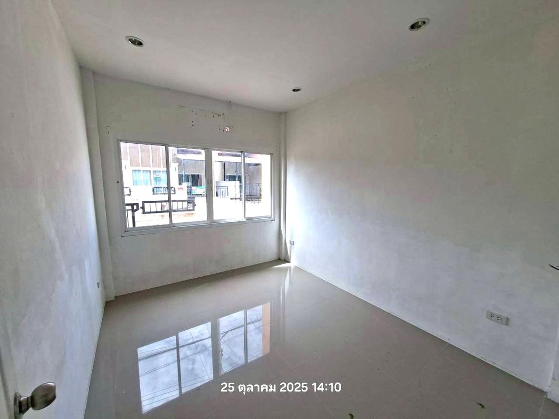 picture TOWN HOUSE 22.8 Sq.w. Nikhom Pattana Rayong for 1.5M - 14/19