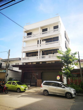 🏢 ให้เช่า! อาคารสำนักงาน 4.5 ชั้น อ่อนนุช 70/1 อาคารเดี่ยวในรั้วส่วนตัว | มีลิฟต์ขนสินค้า | พื้นที่ใช้สอยขนาดใหญ่ 675 ตร.ม.🚗 จอดรถได้ประมาณ 4 คัน