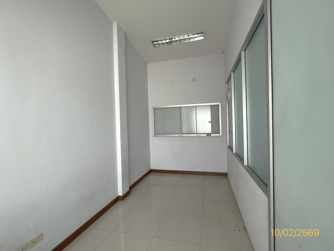 picture SHOP HOUSE 96.2 Sq.w. Khan Na Yao Bangkok for 13.4M - 35/45