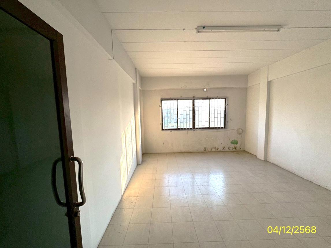 picture SHOP HOUSE 44 Sq.w. Bang Plee Samut Prakarn for 10.6M - 37/47