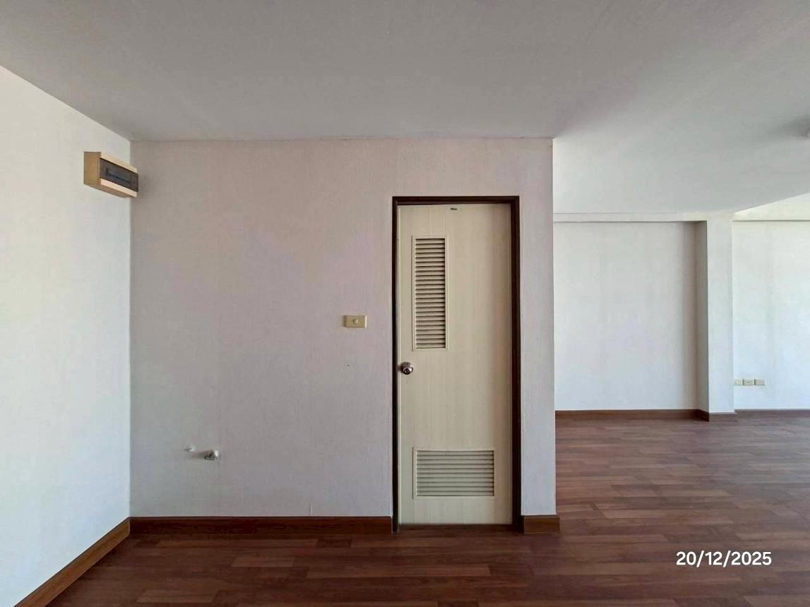 picture CONDO 112.6 Sq.m. Khlong Luang Pathumthani for 2.8M - 18/27