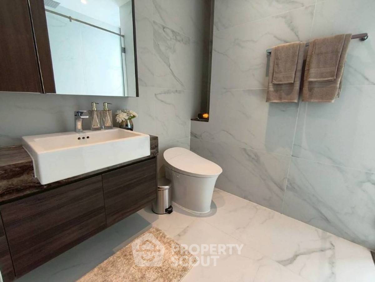 picture 3-BR Condo at Supalai Icon Sathon near MRT Si Lom (ID 2903966) - 11/15