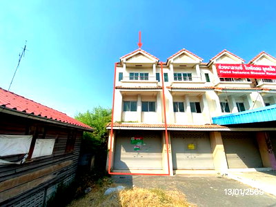 อาคารพาณิชย์ ชลบุรี : อาคารพาณิชย์ 30 ตร.วา บ้านบึง ชลบุรี 2.5M